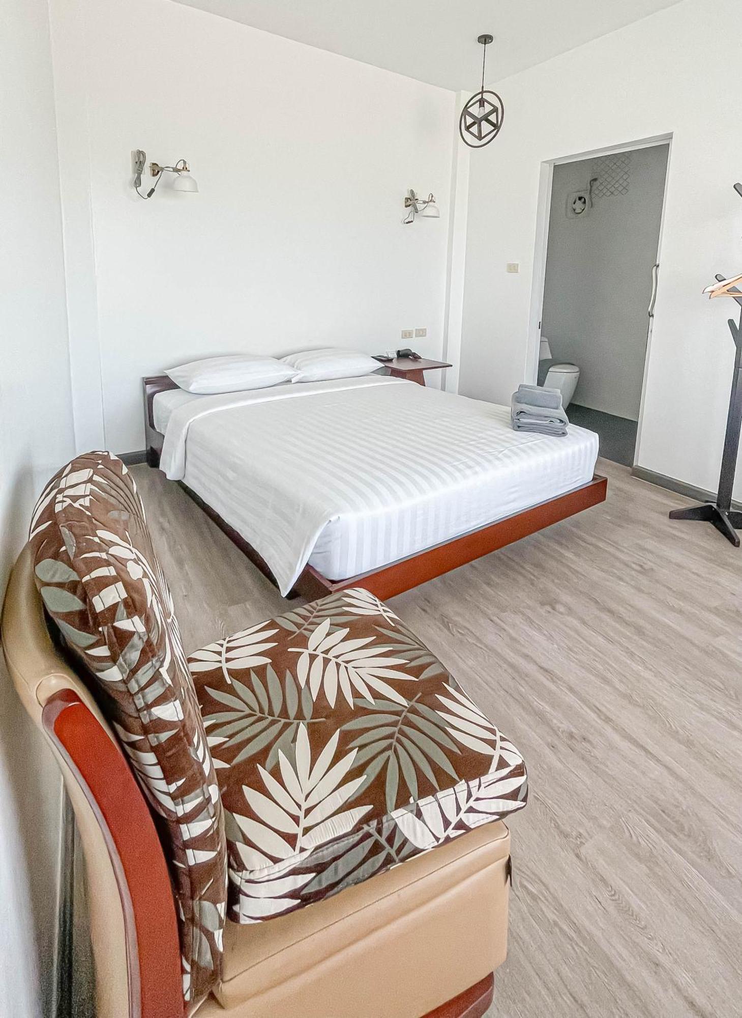 Rublom Chomview Pranburi Aparthotel Ban Nong Sua  Стая снимка