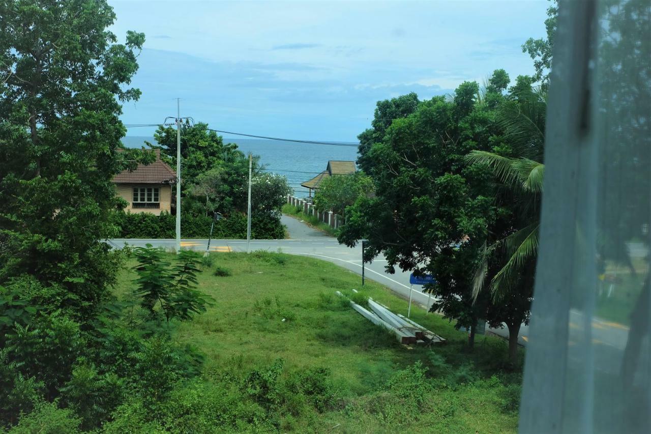 Rublom Chomview Pranburi Aparthotel Ban Nong Sua  Екстериор снимка